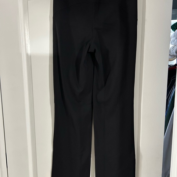 lululemon smooth fit pull on high rise pant - Picture 3 of 4